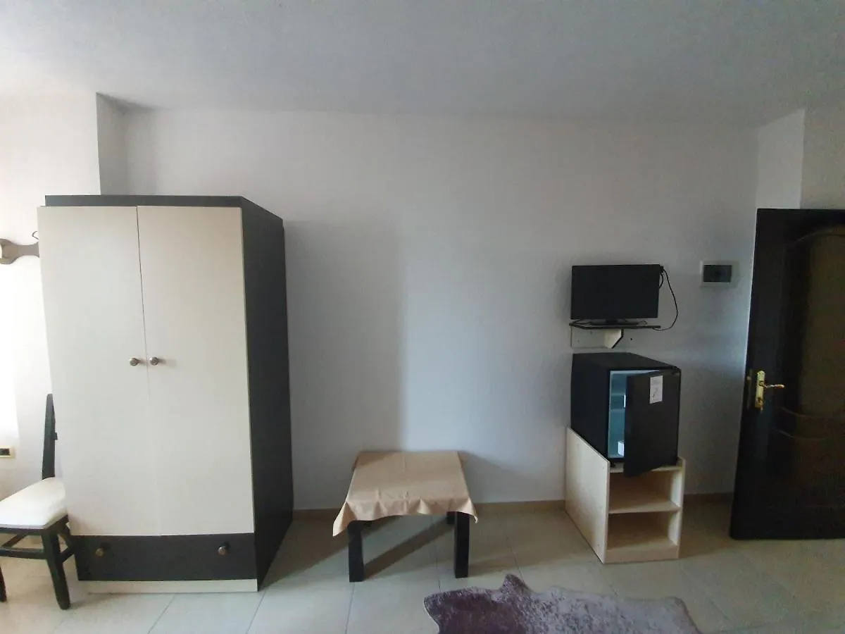 Hotel Ballkan Peshkopi 4*,
